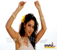 Kandein Kadhalai: Bharath and Tamanaah in Jab We Met Tamil version Kandein Kadhalai: Bharath and Tamanaah in Jab We Met Tamil version