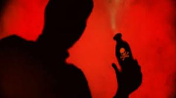 Cop attacks VAO over affair with acid; both hosptialised with injuries - Daily news Cop attacks VAO over affair with acid; both hosptialised with injuries - Daily news