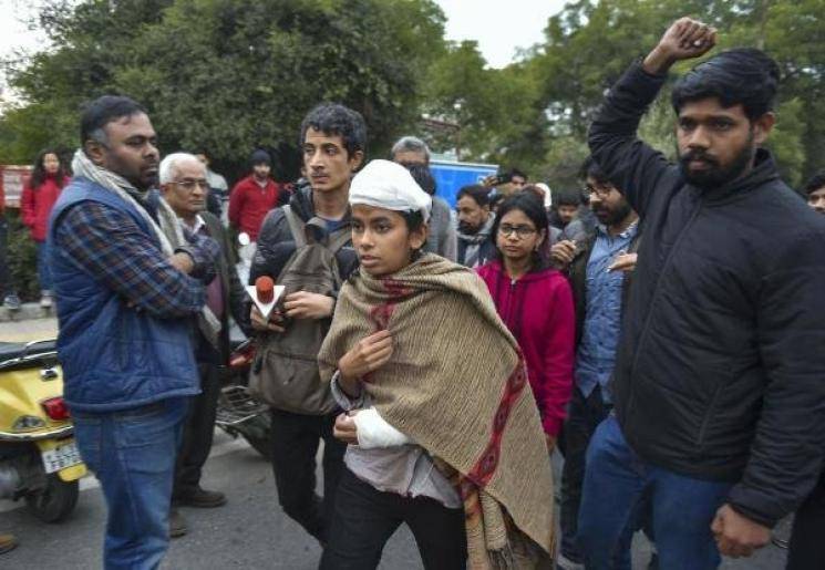 JNU attack: Celebrity support pours in - Daily news JNU attack: Celebrity support pours in - Daily news