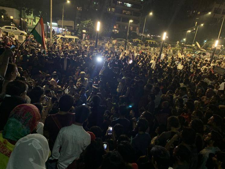 Fact check: Did Mumbai Police break up peaceful protests? - Daily news Fact check: Did Mumbai Police break up peaceful protests? - Daily news