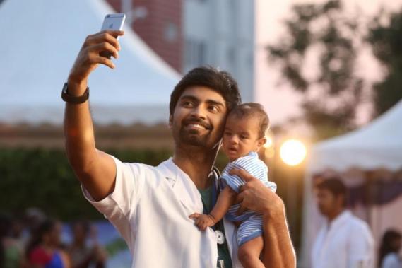 Atharvaa in Imaikkaa Nodigal