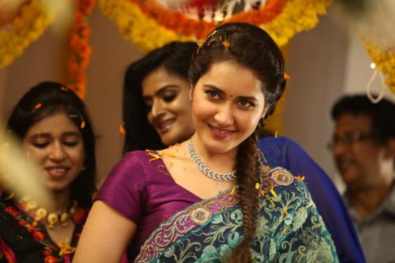 Raashi Khanna in Imaikkaa Nodigal