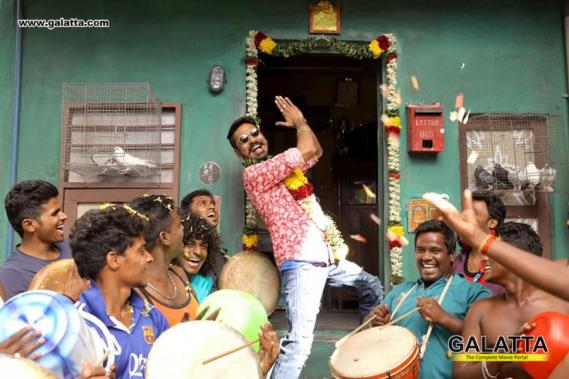 Dhanush in Maari