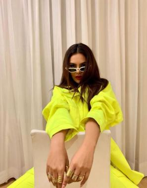 Esha Gupta Esha Gupta