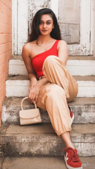 Aishwarya Arjun - Photos Stills Images Aishwarya Arjun - Photos Stills Images