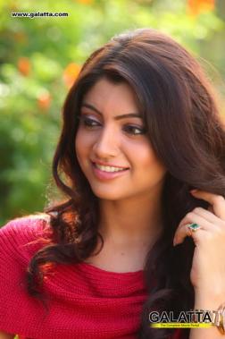 Akanksha Puri Akanksha Puri