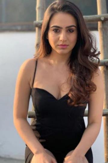 Aksha Pardasany - Photos Stills Images Aksha Pardasany - Photos Stills Images