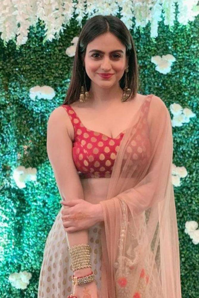 Aksha Pardasany - Photos Stills Images Aksha Pardasany - Photos Stills Images