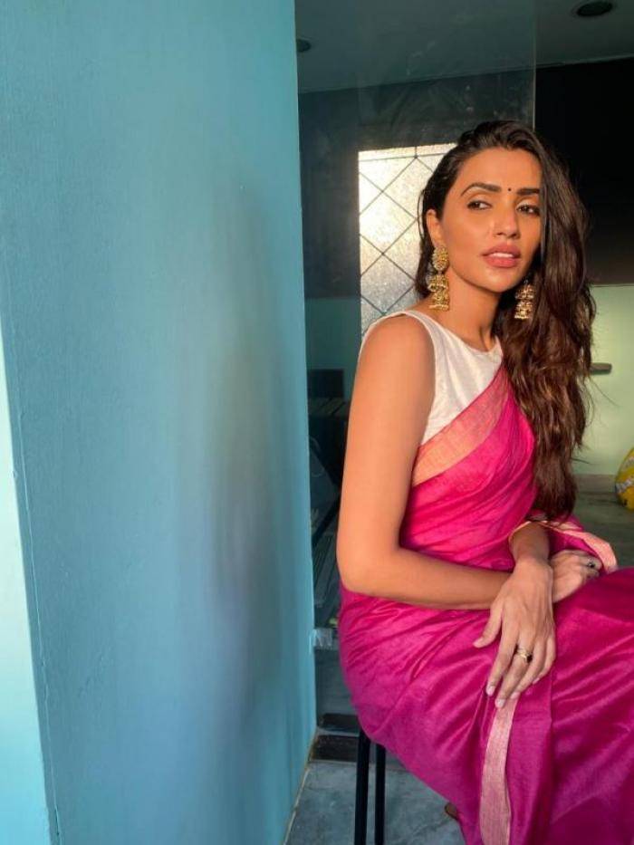 Akshara Gowda - Photos Stills Images Akshara Gowda - Photos Stills Images