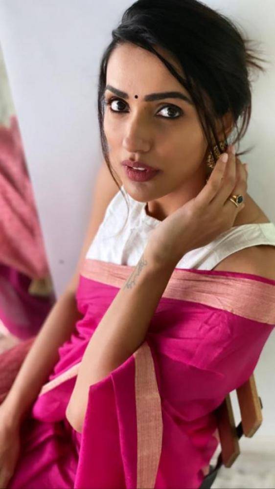 Akshara Gowda - Photos Stills Images Akshara Gowda - Photos Stills Images