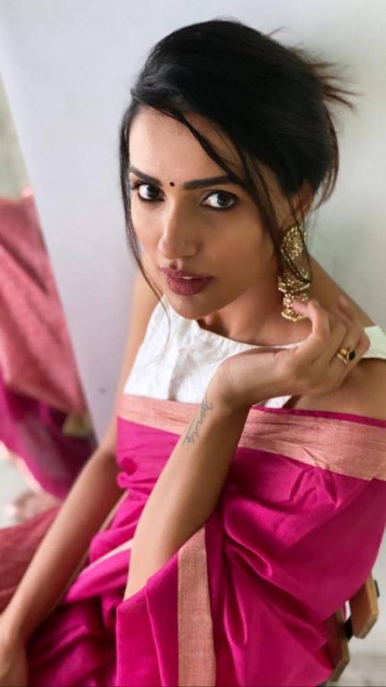 Akshara Gowda - Photos Stills Images Akshara Gowda - Photos Stills Images