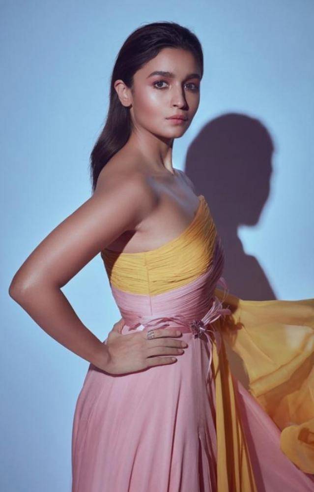 Alia Bhatt - Photos Stills Images Alia Bhatt - Photos Stills Images