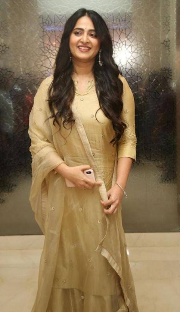 Anushka Shetty - Photos Stills Images Anushka Shetty - Photos Stills Images