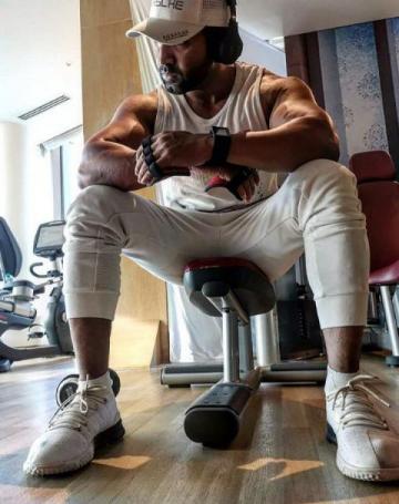 Arun Vijay (Aka) Arun - Photos Stills Images Arun Vijay (Aka) Arun - Photos Stills Images