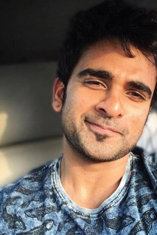 Ashok Selvan - Photos Stills Images Ashok Selvan - Photos Stills Images
