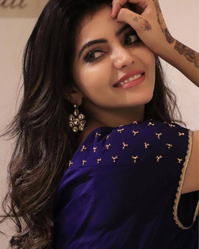Athulya Ravi - Photos Stills Images Athulya Ravi - Photos Stills Images