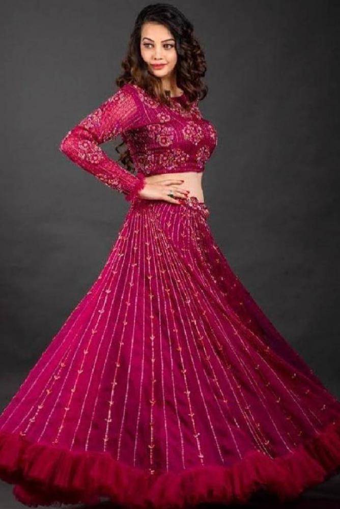 Deeksha Panth - Photos Stills Images Deeksha Panth - Photos Stills Images