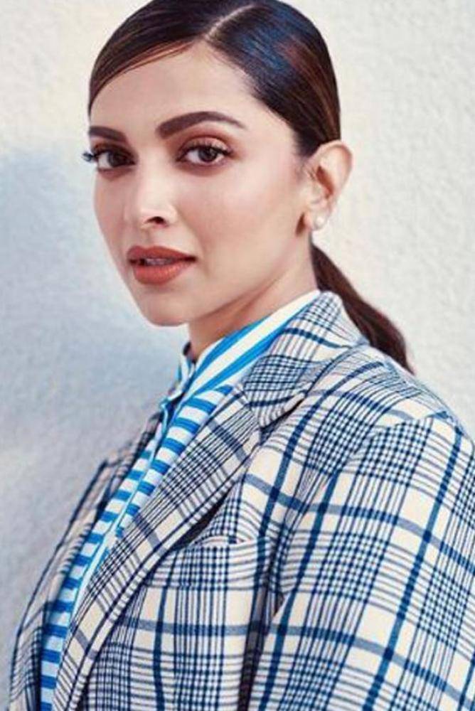 Deepika Padukone - Photos Stills Images Deepika Padukone - Photos Stills Images