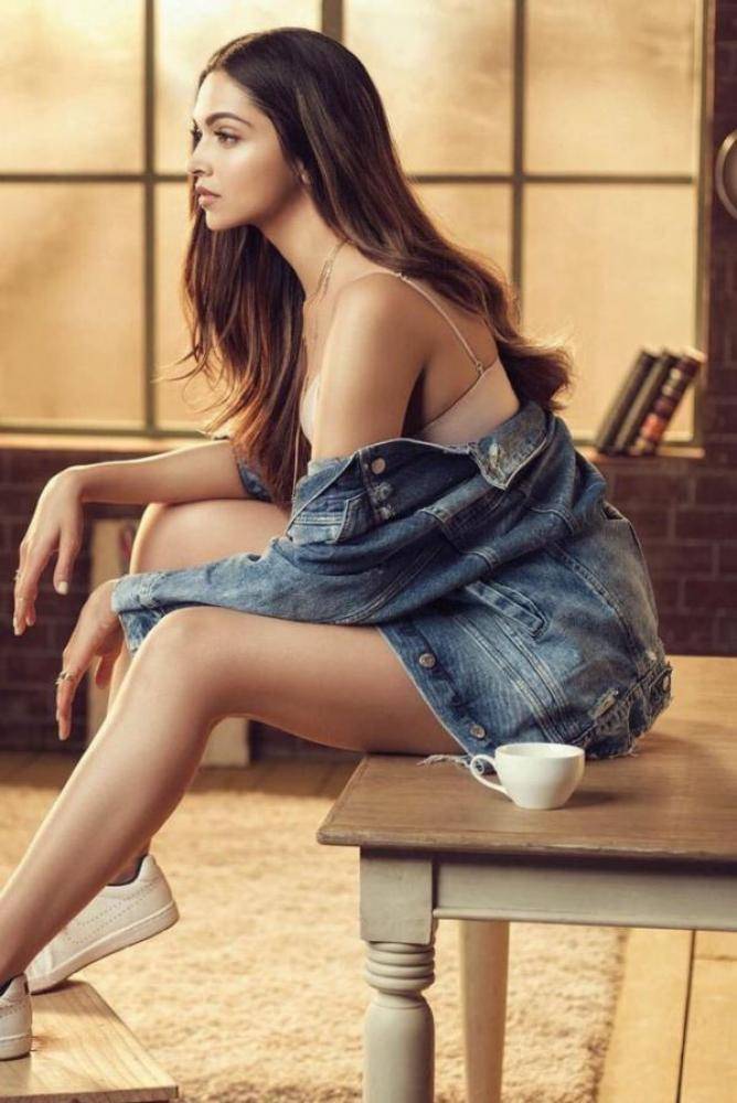 Deepika Padukone - Photos Stills Images Deepika Padukone - Photos Stills Images