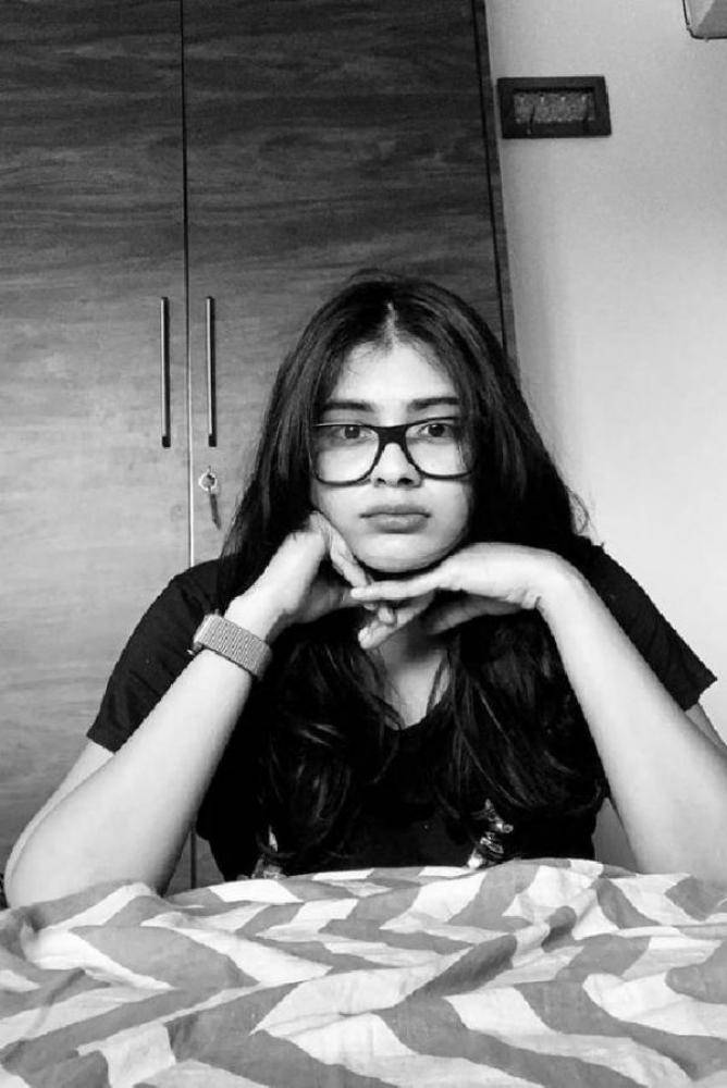 Hebah Patel - Photos Stills Images Hebah Patel - Photos Stills Images
