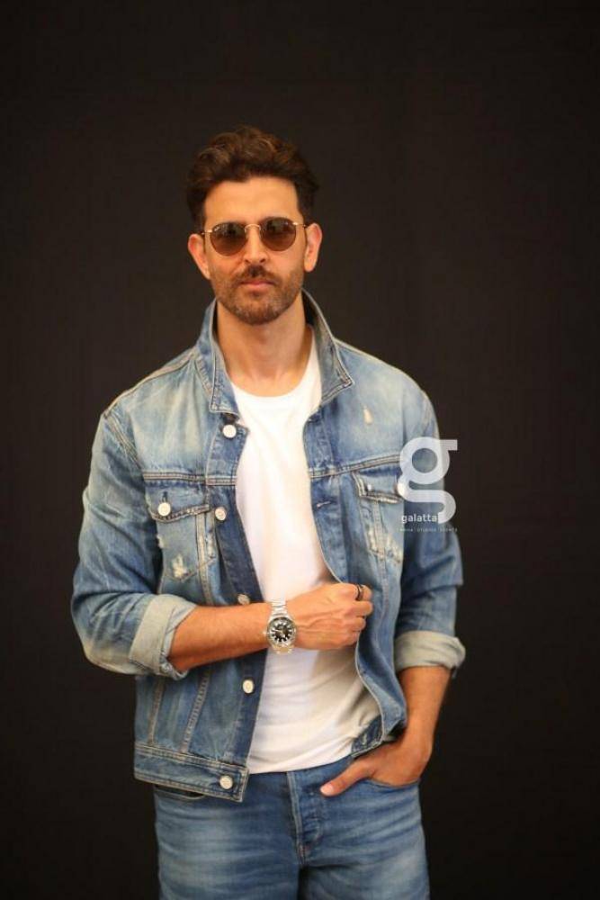 Hrithik Roshan - Photos Stills Images Hrithik Roshan - Photos Stills Images