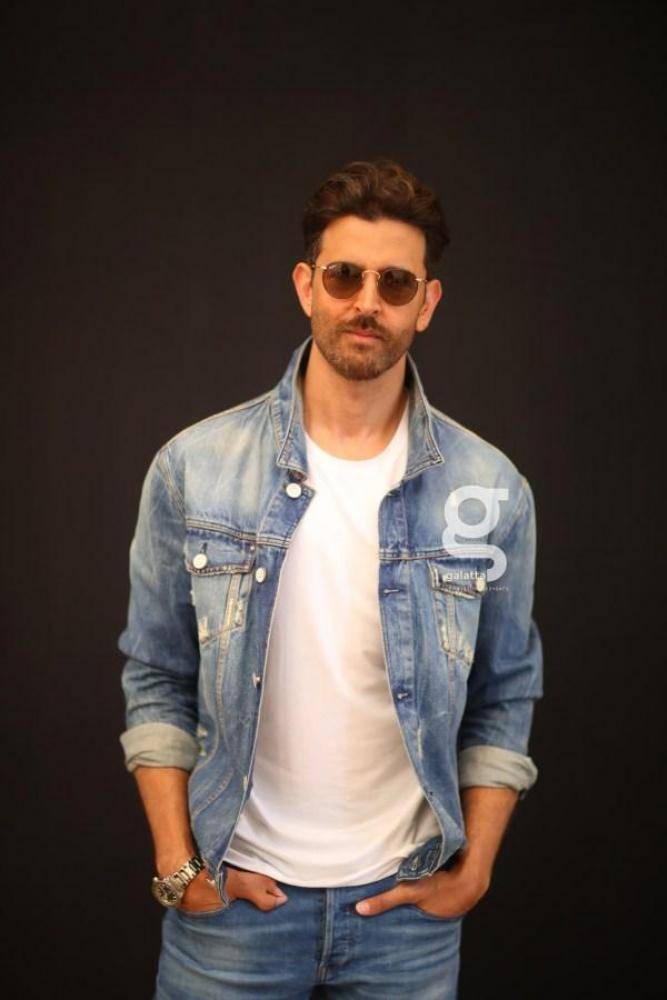 Hrithik Roshan - Photos Stills Images Hrithik Roshan - Photos Stills Images