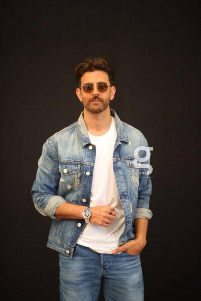 Hrithik Roshan - Photos Stills Images Hrithik Roshan - Photos Stills Images