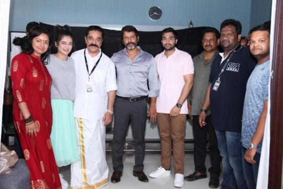 Kamal Haasan, Chiyaan Vikram, Akshara Haasan and Ghibran for RKFI45