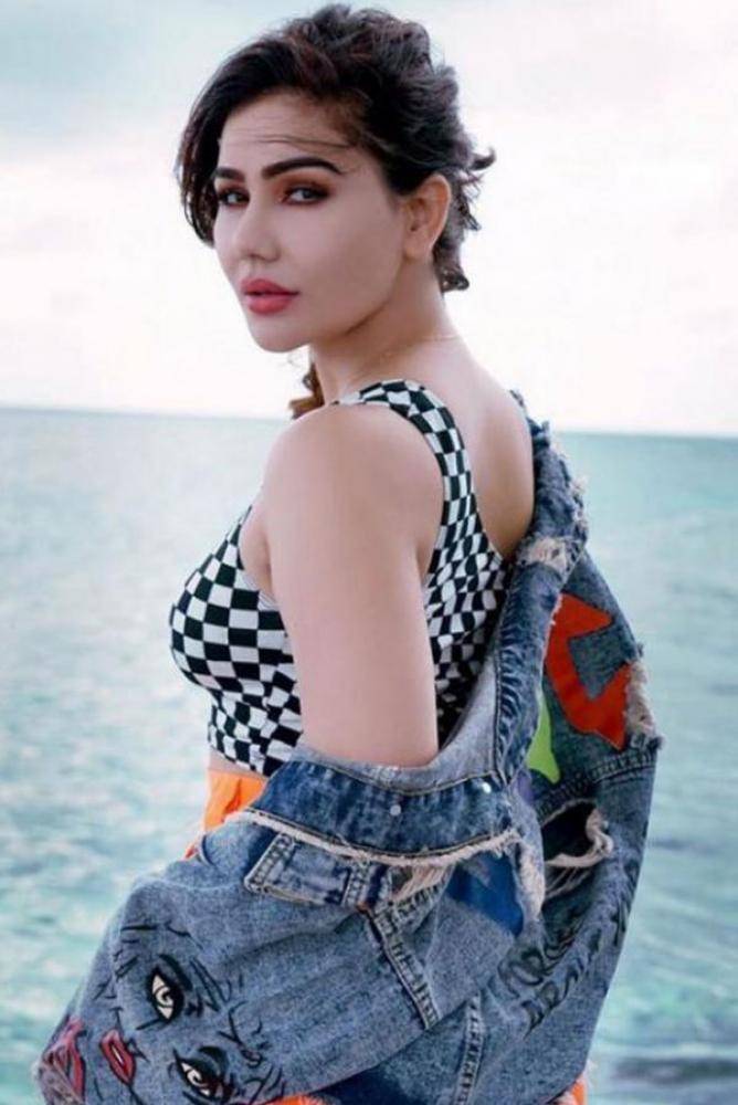Kangana Sharma - Photos Stills Images Kangana Sharma - Photos Stills Images