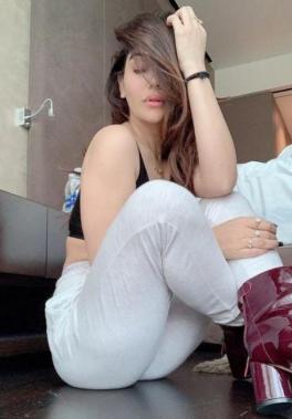 Kangna Sharma Kangna Sharma