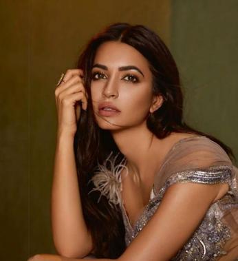 Kriti Kharbanda Kriti Kharbanda