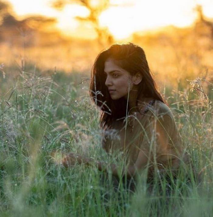 Malavika Mohanan - Photos Stills Images Malavika Mohanan - Photos Stills Images