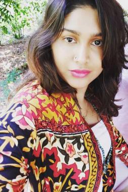 Manisha Yadav - Photos Stills Images Manisha Yadav - Photos Stills Images