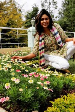 Manisha Yadav - Photos Stills Images Manisha Yadav - Photos Stills Images