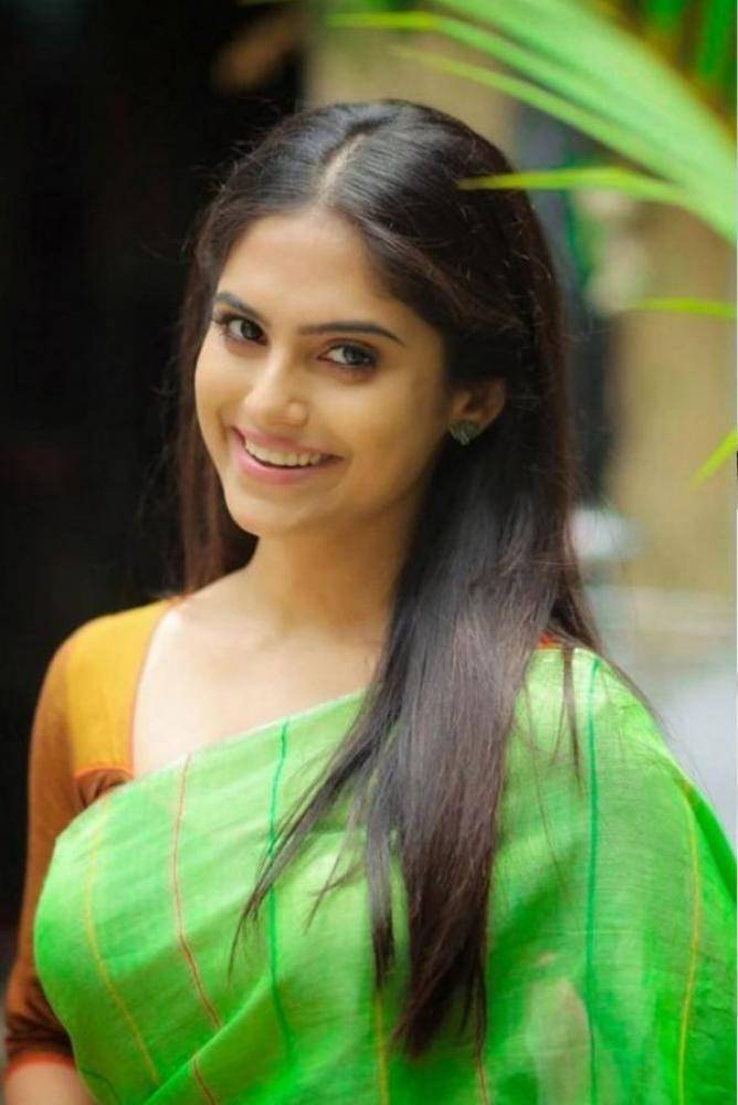 Naina Ganguly - Photos Stills Images Naina Ganguly - Photos Stills Images