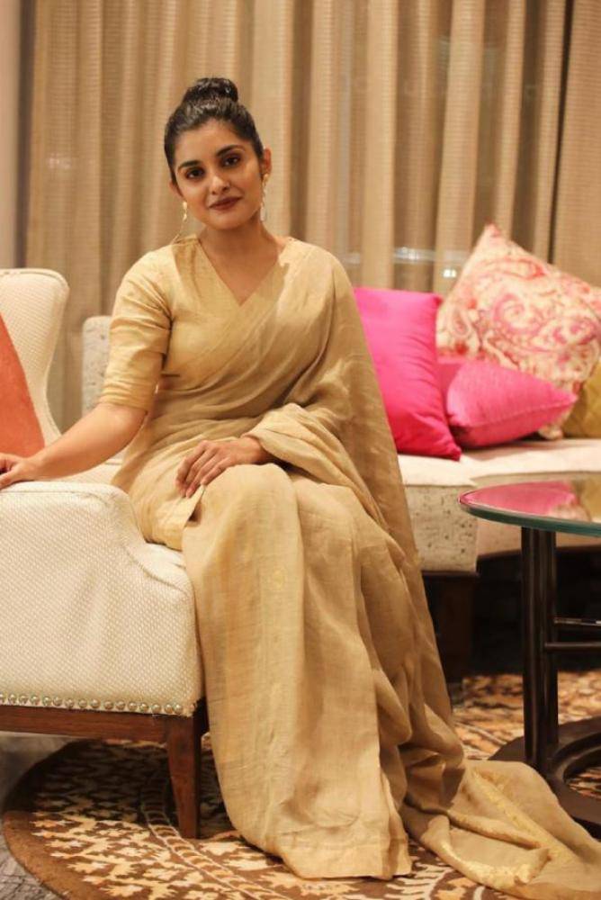Nivetha Thomas - Photos Stills Images Nivetha Thomas - Photos Stills Images