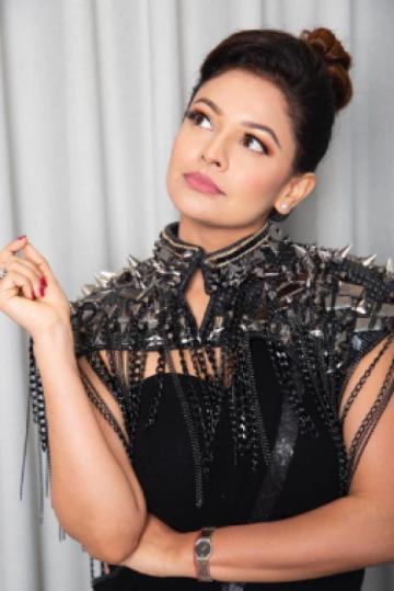 Pooja Kumar - Photos Stills Images Pooja Kumar - Photos Stills Images