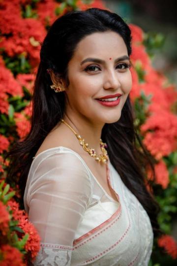 Priya Anand - Photos Stills Images Priya Anand - Photos Stills Images