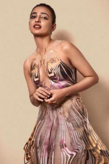 Radhika Apte - Photos Stills Images Radhika Apte - Photos Stills Images