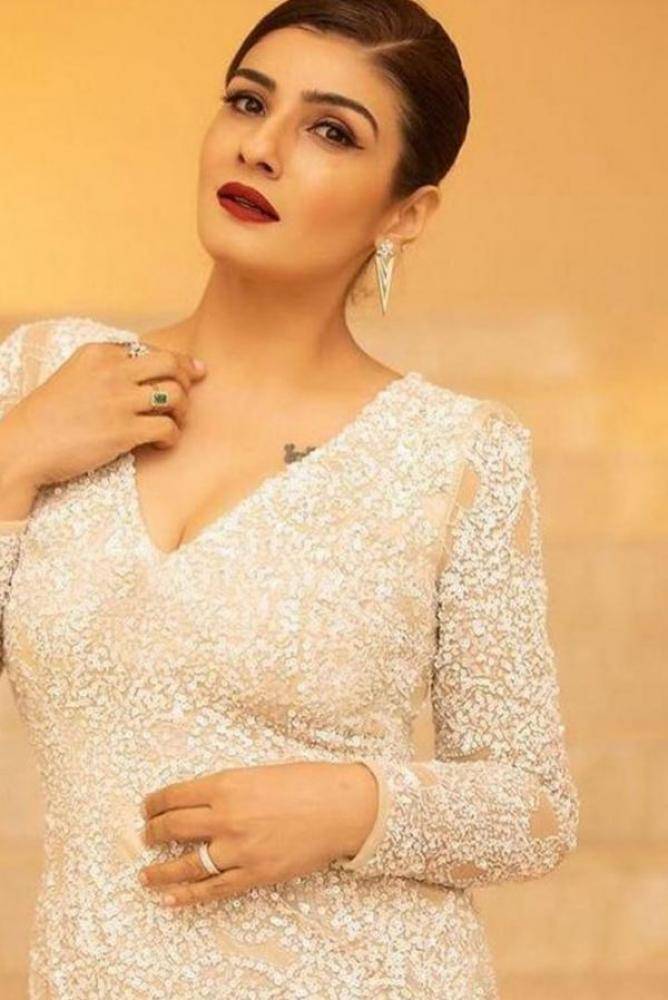 Raveena Tandon - Photos Stills Images Raveena Tandon - Photos Stills Images