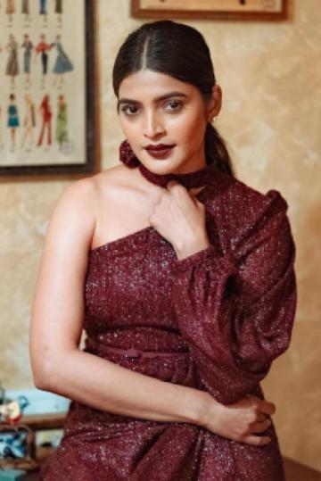 Sanchita Shetty - Photos Stills Images Sanchita Shetty - Photos Stills Images