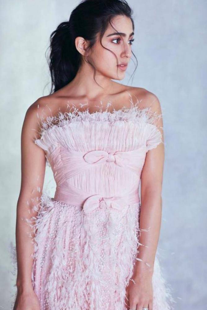 Sara Ali Khan - Photos Stills Images Sara Ali Khan - Photos Stills Images