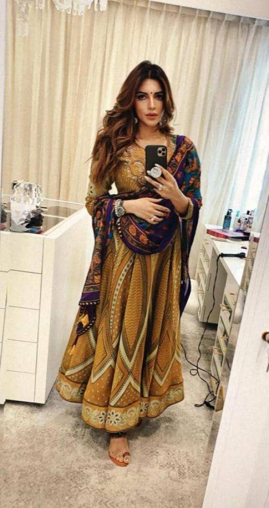 Shama Sikander - Photos Stills Images Shama Sikander - Photos Stills Images