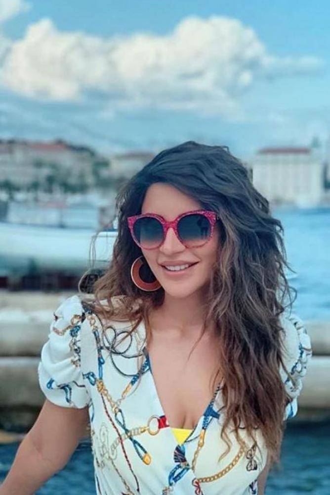 Shama Sikander - Photos Stills Images Shama Sikander - Photos Stills Images