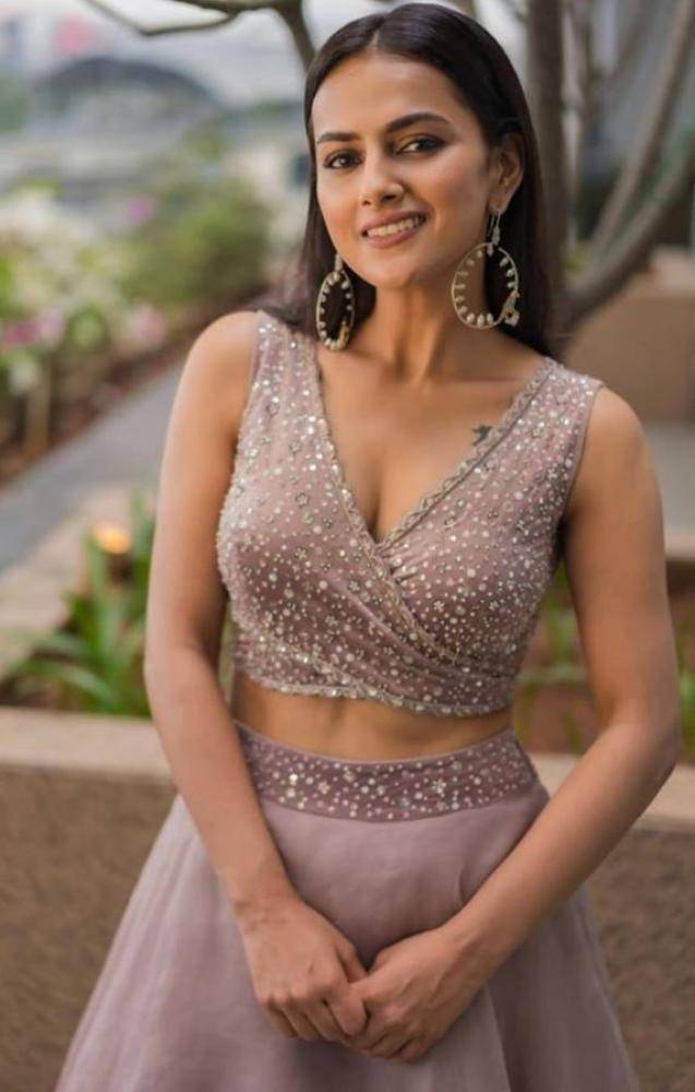Shraddha Srinath - Photos Stills Images Shraddha Srinath - Photos Stills Images