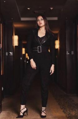 Sonakshi Sinha Sonakshi Sinha