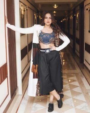 Sonakshi Sinha Sonakshi Sinha