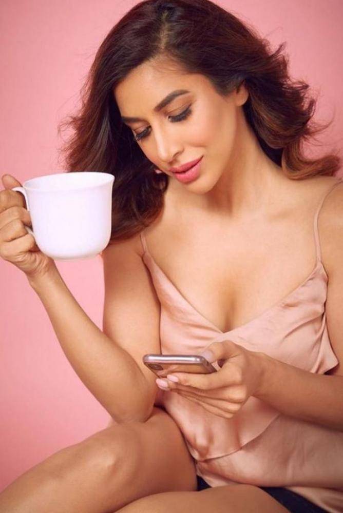 Sophie Choudry - Photos Stills Images Sophie Choudry - Photos Stills Images