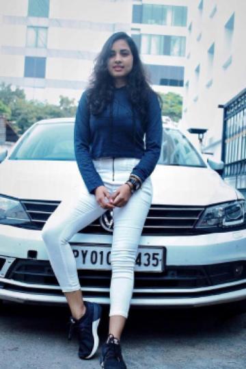 Srushti Dange - Photos Stills Images Srushti Dange - Photos Stills Images