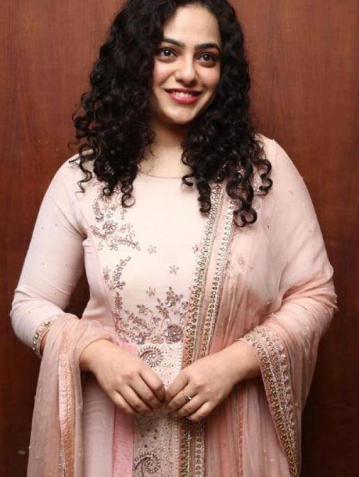Nithya Menon - Photos Stills Images Nithya Menon - Photos Stills Images